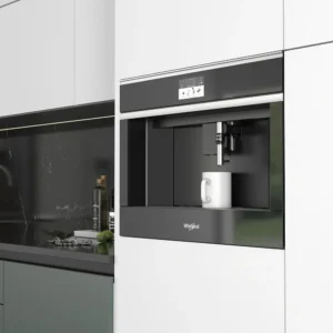 CAFETERA EMPOTRABLE 60 X 45 CM WHIRLPOOL MODELO WCM242B